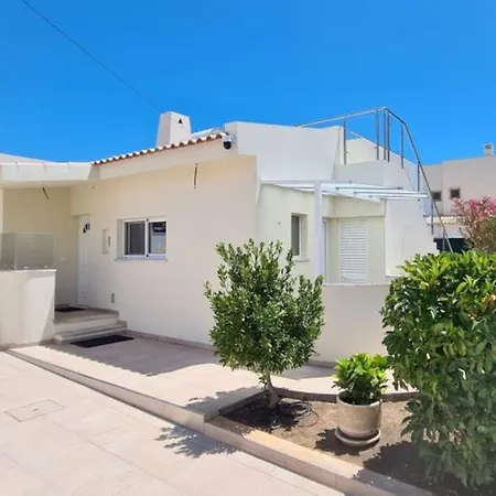 Villa Com Piscina No Carvoeiro By Izibookings *